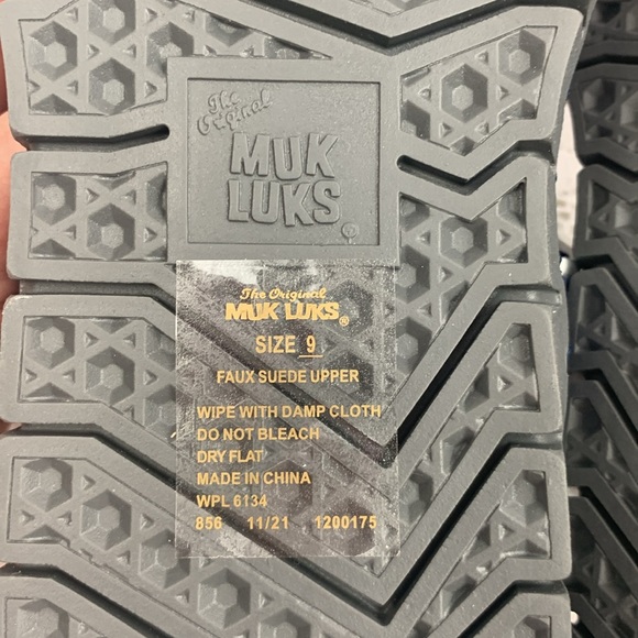 Muk luks Azzurite Sandals Sz 9 New NWT Navy blue Gray Light cushioned Non skid - Picture 11 of 13